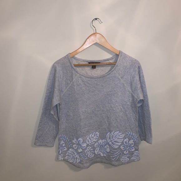Tommy Bahama Floral Gray & Blue Top - Picture 2 of 9